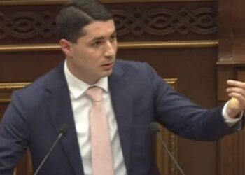 Քյարամյանի թեման չի փակվում. «Հրապարակ»