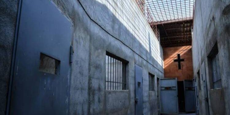 ՔԿՀ-ներում ռեյդ են արել և հավաքել կալանավորների բջջային հեռախոսները. «Հրապարակ»