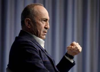 Ռոբերտ Քոչարյանին բերման չեն ենթարկել. իր կամքով դատարանում է. ՈւՂԻՂ