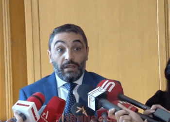 Թող ապացուցեն, որ մեղավոր եմ. Սիմիդյանը՝ ընկերոջ շահած տենդերի մախինացիաների մասին. տեսանյութ