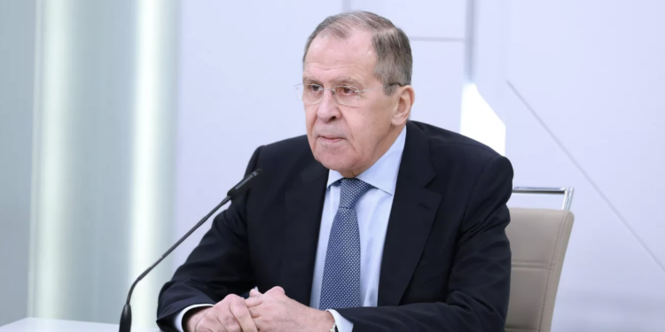 «Մոսկվան, ի տարբերություն արևմտյան կեղծավոր միջնորդների, Երևանին և Բաքվին չի դրդում հապճեպ խաղաղության պայմանագիր կնքել». Լավրով