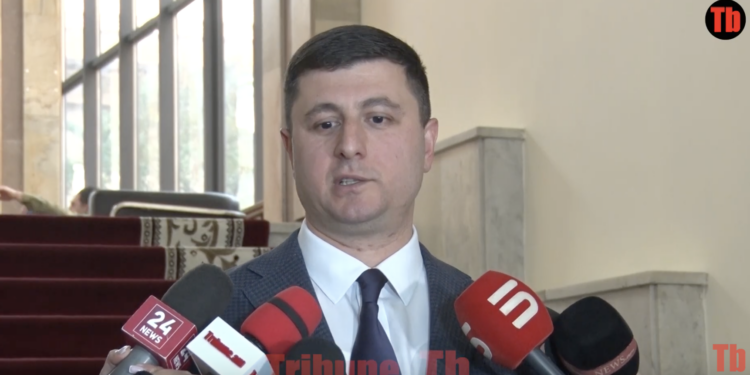 Ես սուրճը դառն եմ խմում ու 400 հազար հաշիվ չեմ փակել. Տիգրան Աբրահամյան. տեսանյութ