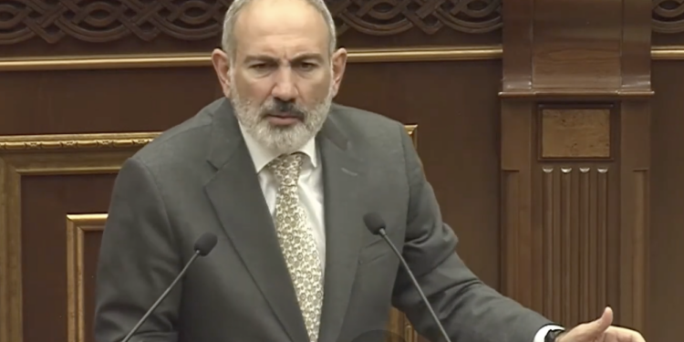 Ա՜ Նիկոլ ջան, ավտոդ փչացե՞լ է, պե՞տք ա կաչատ անենք…Կարանք զապ առնենք, բայց տարին 7 անգամ. տեսանյութ