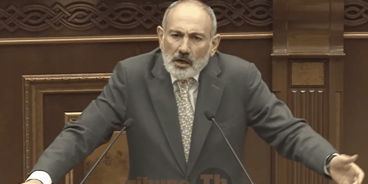 Ընկել եք հեծանիվի հետևից, ես ձեր տան պատուհանի տակով եմ քշում, խորը քնած եք. Փաշինյան. տեսանյութ