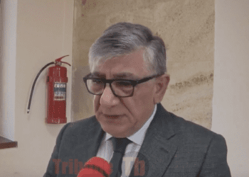 Պետք ա տաս գլուխը պոկես, եթե մեկը 10 կտոր գաթայից 7 կտորը ուտում ա. Սուքիասյան. տեսանյութ