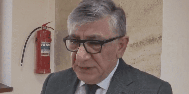 Պետք ա տաս գլուխը պոկես, եթե մեկը 10 կտոր գաթայից 7 կտորը ուտում ա. Սուքիասյան. տեսանյութ