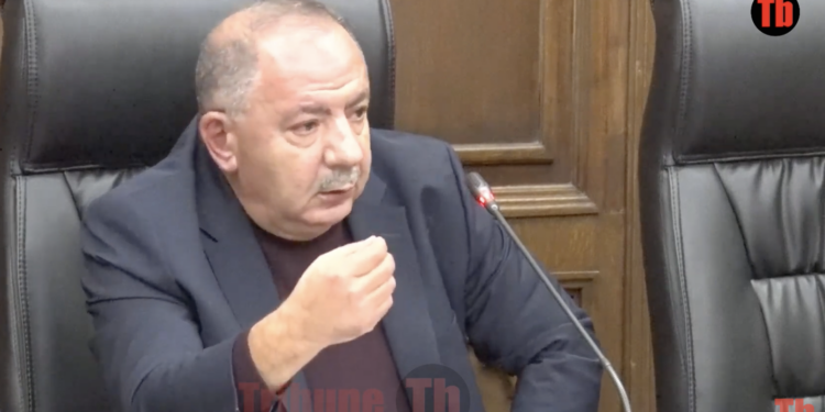 Ձեր մոտ հումոր չի ստացվում. լրագրողի ու Աղվան Վարդանյանի վեճը. տեսանյութ