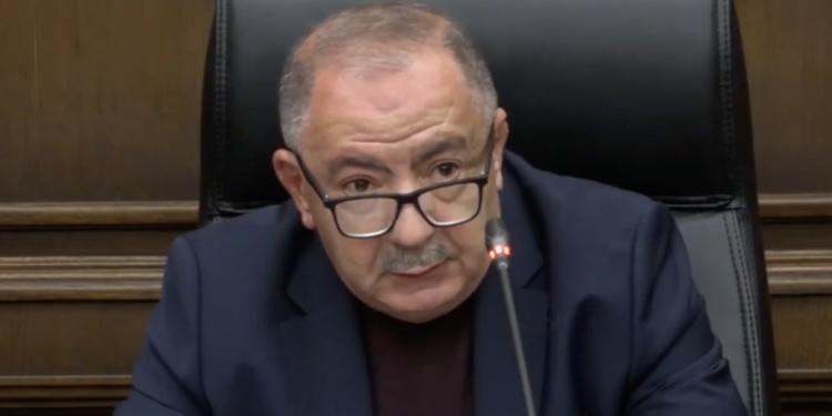 Գյադե՛ք, ռա՛դ եղեք. Քաջ Նազարին փոխանցեք, որ ինձնից չվախենա. Աղվան Վարդանյան. տեսանյութ