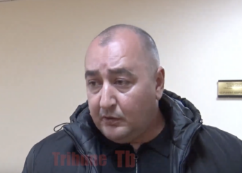 Տեսեք ո՞ր մեկս ա չստիկներով, անթրաշ, անպլաշ. տաքսիստները ԱԺ-ում են. տեսանյութ