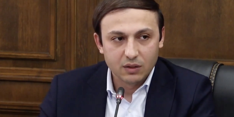 «Արցախցին մտահոգ է, մտածում է` ՀՀ քաղաքացիություն ստանալու պարագայում զրկվելու է Արցախ վերադարձի հնարավոր իրավունքի իրացումից». Արցախի ՄԻՊ