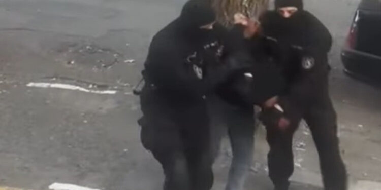 Բացահայտվել է շուրջ 3.5 կգ քաշով թմրամիջոցների ապօրինի շրջանառության դեպք. երկու անձ է կալանավորվել