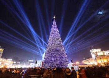 «Երևանի ամանորյա զարդարանքի համար կծախսվի 549 մլն 706 հազար դրամ». Սուրեն Գրիգորյան