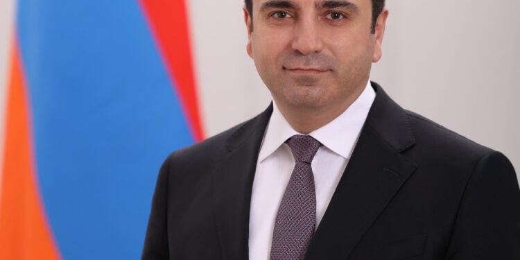 «Թող 2025 թվականը խաղաղության տարի լինի, թող 2025 թվականը խաղաղություն բերի մեր երկրին»․ Ալեն Սիմոնյան