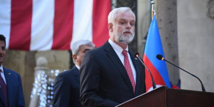 Ադրբեջանում ԱՄՆ դեսպանը հայտարարել է պաշտոնից հեռանալու մասին