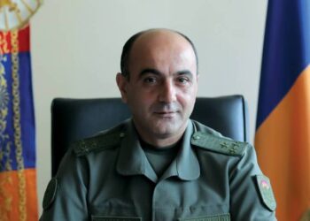 ԶՈւ թիկունքի վարչության պետ Արամ Պողոսյանն առաջիկա օրերին կազատվի աշխատանքից. «Հրապարակ»