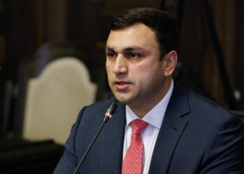 Մենեջերից համայնքապետի տեղակալ, ապա մարզպետ․ ինչ է հայտարարագրել Արմավիրի նորնշանակ մարզպետ Արգիշտի Մեխակյանը. «Ժողովուրդ»