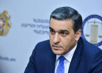 «Բացարձակ դատապարտելի են Երևանի քաղաքապետարանի բացահայտ անօրինական արարքները գործադուլ անող վարորդների նկատմամբ». Արման Թաթոյան