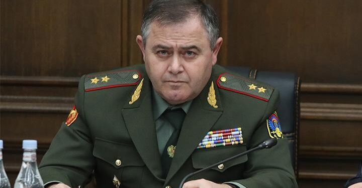 Դատախազությունը պահանջում է 545 միլիոն դրամից ավելի 6 անշարժ գույք և 97 միլիոն դրամ բռնագանձել ԶՈՒ ԳՇ նախկին պետից