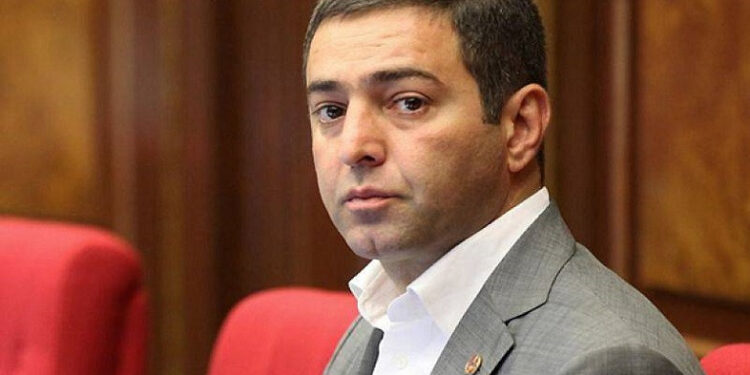 Արթուր Գևորգյանի նկատմամբ կիրականացվի հեռակա դատաքննություն. դատարանը բավարարել է դատախազի միջնորդությունը