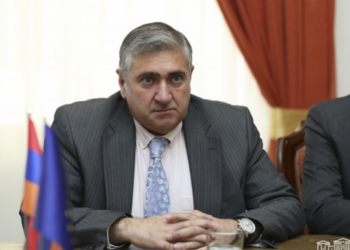 «Իշխանություններն արցախցիների վերադարձի մասին «ո’չ գվում են, ո’չ բվում», մինչդեռ ադրբեջանցիների վերադարձի հարցը օրակարգում է». Արթուր Խաչատրյան