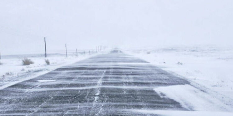 Բուք և մերկասառույց. իրավիճակը ճանապարհներին 17։00-ի դրությամբ