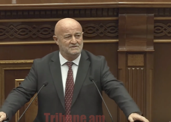 Դուրս եմ գալիս ՔՊ խմբակցությունից մեծ ցավով, վայր եմ դնում հանձնաժողովի լիազորություններս. Աղազարյան. տեսանյութ