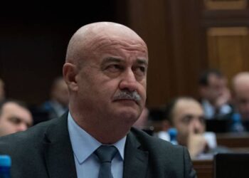 ՔՊ-ում շատերի վերաբերմունքը փոխվել է Հովիկ Աղազարյանի նկատմամբ. «Հրապարակ»