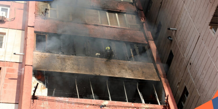 Երևանյան բնակարաններից մեկում բռնկված հրդեհը մարվել է