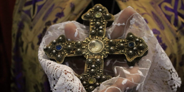 Գյումրի կտարվի Փրկչի Խաչափայտի մասունքը