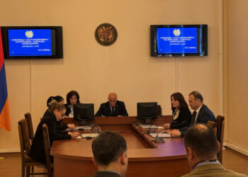 ԿԸՀ-ն հաստատեց Եվրաքվեի հարցով 52. 351 ստորագրության վավերականությունը