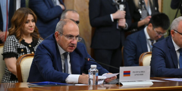 Իշխանությունը պահելու համար դեռ որքա՞ն կշարունակի ոչ ադեկվատ դիսկուրսը Նիկոլ Փաշինյանը. «Փաստ»