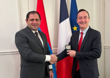 Սուրեն Պապիկյանը Ֆրանսիայի նախագահի ռազմական գծով խորհրդականի հետ քննարկել է պաշտպանական համագործակցությանն առնչվող հարցեր