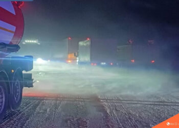 Փրկարարներն արգելափակումից դուրս են բերել մոտ 135 տրանսպորտային միջոց