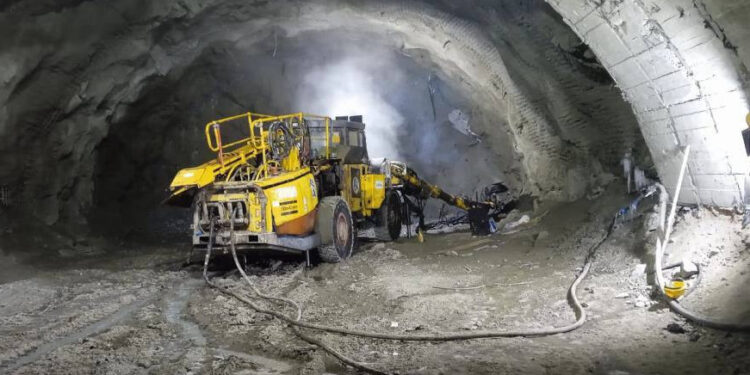 Հյուսիս-հարավ ճանապարհի Քաջարան-Ագարակ հատվածի շինարարությունը շարունակվում է