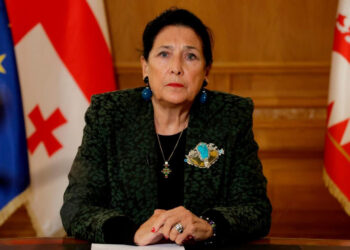 «Նախագահի երդմնակալությունն իրավական ուժ չունի, ես մնում եմ նախագահ և շարունակում եմ աշխատել». Զուրաբիշվիլի