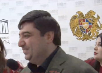 Ջնջե՞լ եք ձեր sms-ները. ՔՊ-ականը չզսպեց ծիծաղը. տեսանյութ