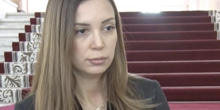 Ես և իմ ընտանիքը ՀԷԿ չունի. եթե ուսուցիչ լինելը կոռուպցիոներ է, ուրեմն ես կոռուպցիոներ եմ եղել. տեսանյութ