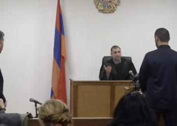 Ասլանյանի ու խոշտանգված Սամվել Վարդանյանի «ավտոբուսի գործով» նիստը. ՈւՂԻՂ