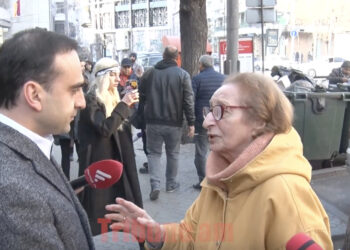 Ի՞նչ Խորեն, ի՞նչ արձան..Ավինյանը շվարում է, քաղաքացին ուզում է փոսից հանել Տեր-Հարությանի արձանը. տեսանյութ