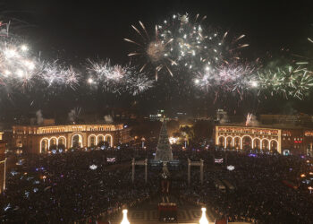 Տոնածառի լույսերը վառելու օրը՝ հրմշտոցի արդյունքում երեխաները շնչահեղձ են եղել. «Ժողովուրդ»