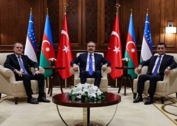 Անկարայում կայացել է Թուրքիայի, Ադրբեջանի և Ուզբեկստանի ԱԳ նախարարների հանդիպումը