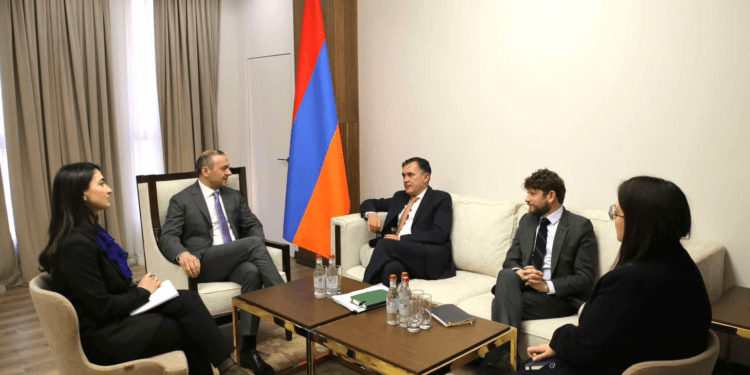 Արմեն Գրիգորյանը Ֆրանսիայի ԱԳՆ բարձրաստիճան պաշտոնյայի հետ քննարկել է տարածաշրջանային և միջազգային հրատապ հարցեր