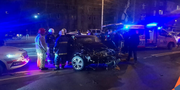 Տիգրան Մեծի պողոտայում չորս մեքենա է բախվել․ տուժածը հոսպիտալացվել է