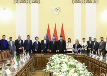 Կարևորում ենք ՀՀ-ի հետ համագործակցությունը. խորհրդարանում հյուրընկալվել է Մեջլիսի Իրան-Հայաստան բարեկամական խմբի պատվիրակությունը