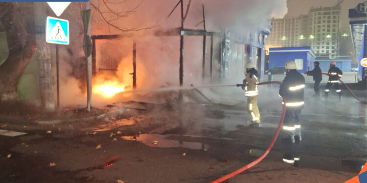 Հրդեհ Պարույր Սևակ թաղամասում՝ ավտոպահեստամասերի խանութում