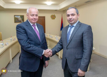 ՀՀ քննչական կոմիտեի նախագահն ու ՌԴ դեսպանը անդրադարձել են արդարադատությունից խուսափող և ՌԴ-ում գտնվող մի շարք անձանց