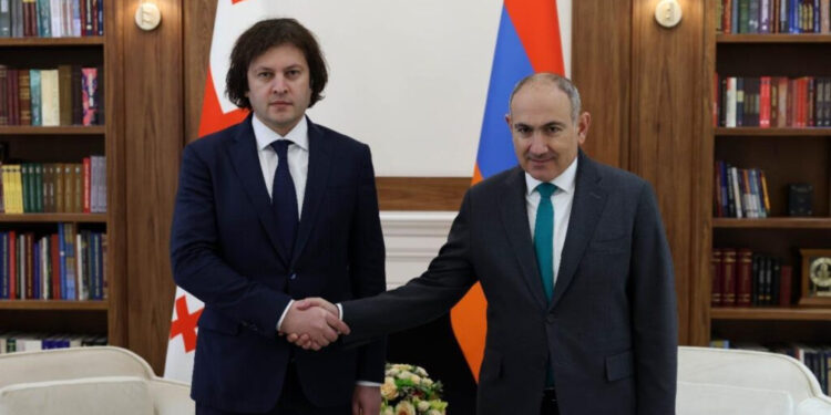 «Վրաստանը պատրաստակամ է նպաստելու Երևանի և Բաքվի միջև երկխոսությանը». կայացել է Փաշինյանի ու Կոբախիձեի հանդիպումը