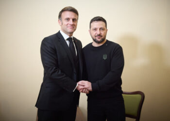 ԵՄ-ին անդամակցելու գործընթացում Ֆրանսիայի աջակցության հույս ունենք. Զելենսկին հանդիպել է Մակրոնի հետ