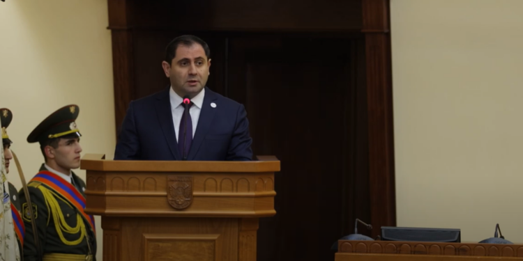 «Ամեն տարի այս օրը մենք պիտի հետադարձ հայացք ձգենք անցյալին, նախկինում մեր արածին ու չարածին»․ Սուրեն Պապիկյան