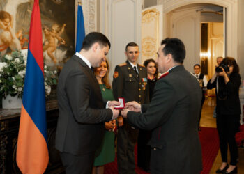 Փարիզում տեղի է ունեցել ՀՀ զինված ուժերի կազմավորման 33-րդ տարեդարձին նվիրված հանդիսավոր ընդունելություն